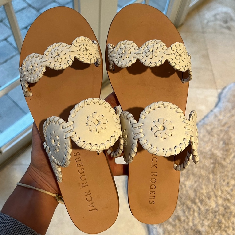 Women’s Jack Rogers, White “Lauren” Sandals, size 9, NEVER WORN/NEW WITH BOX